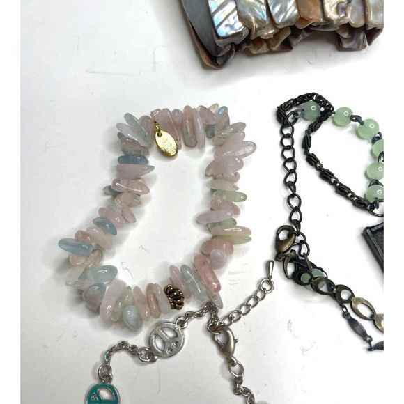 VTG‎ Bracelet Jewlery Bundle Lot Teal and Soft pink Colors - Picture 5 of 5